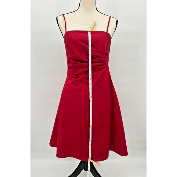 VALENTINE'S DAY Red Satin Dress~ Fit & Flare w Straps~ Bridesmaid/Formal~ Sz 4-6 - Picture 7 of 11